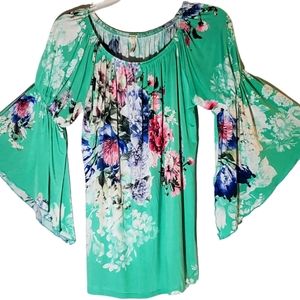 Bellaire ladies size medium floral pullover bell long sleeves blouse. 051
